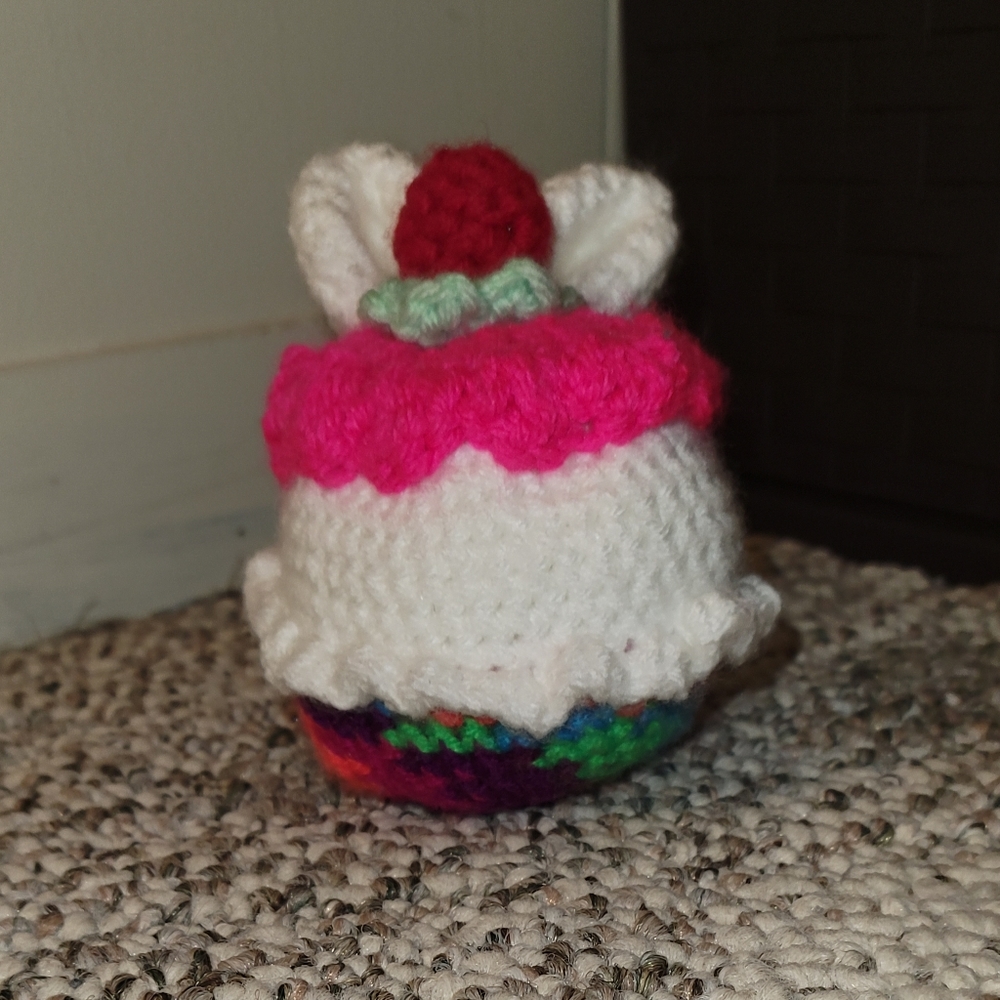 Crochet bunny cupcake